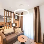 1 - Schmiedefeld - Klein Und Fein